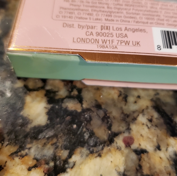 💗New PIXI + Heart defensor eyeshadow palette - Picture 6 of 6